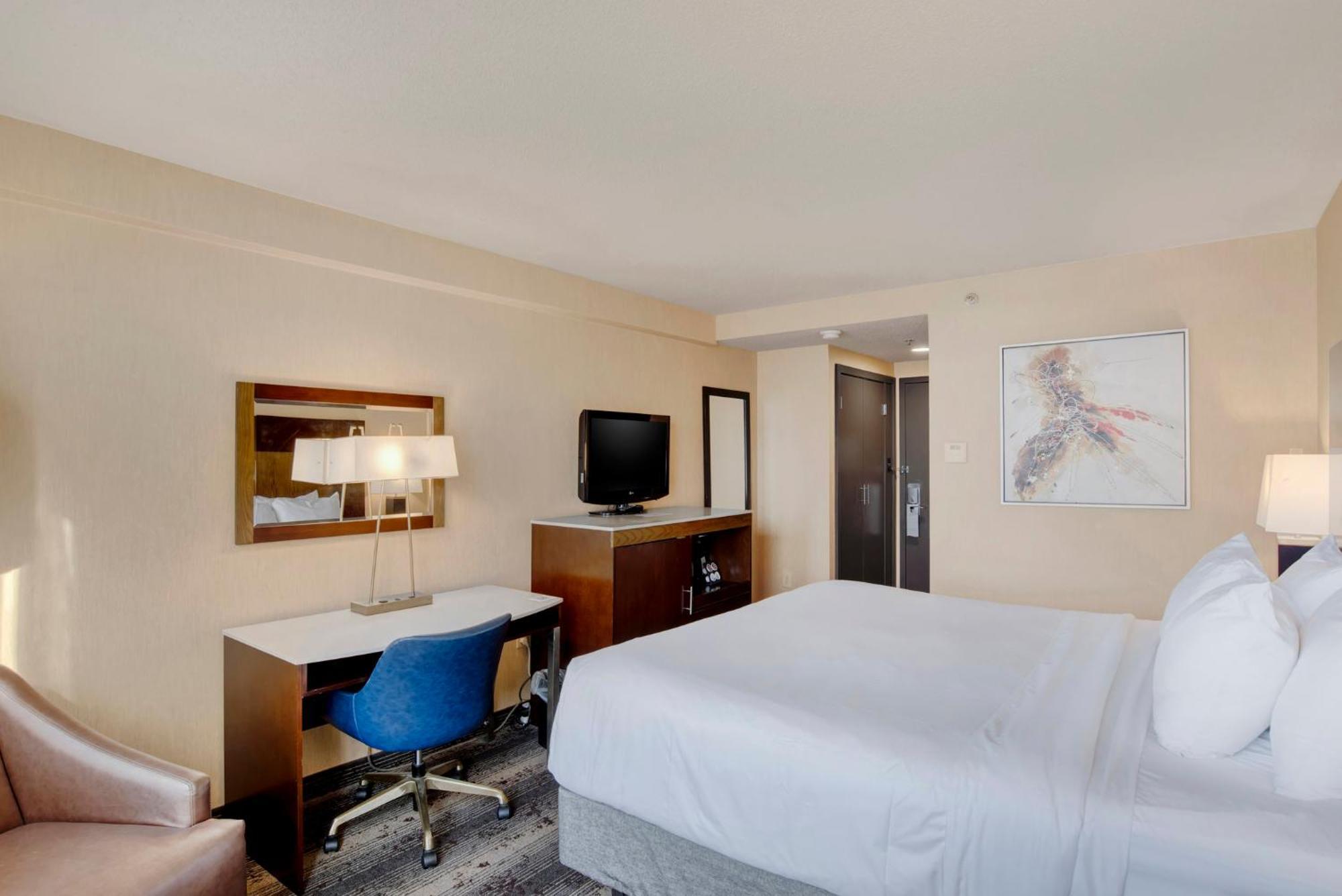 Crowne Plaza Hotel Harrisburg-Hershey By Ihg Екстериор снимка